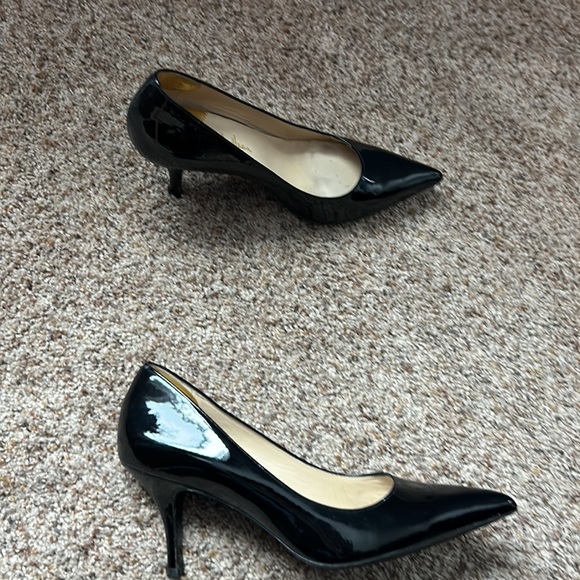 Cole Haan patent leather black Nike air heels - Picture 4 of 4